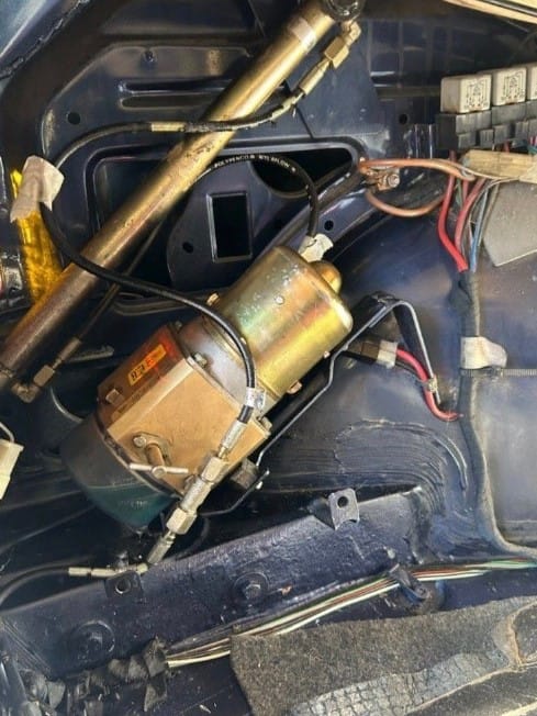 Wenn das Ersatzteil nicht mehr existiert – Hydraulikbehälter Golf 1 Cabrio im 3D-Druck nachgefertigt